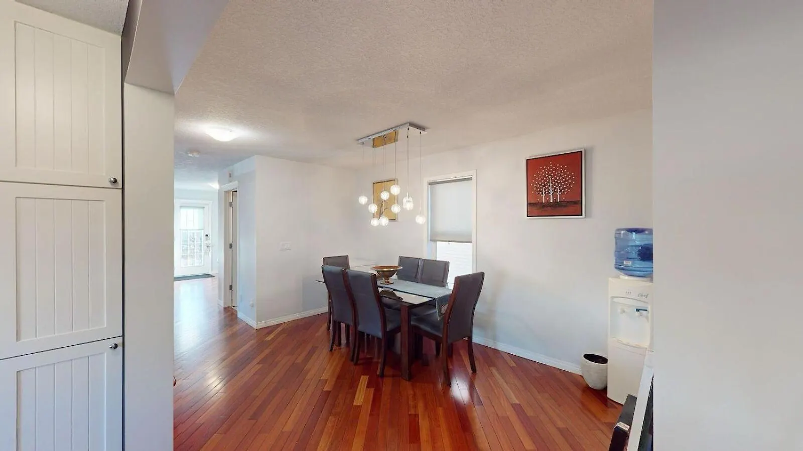 Cozy Comfy And Relaxing Home At Cougaridge Sw Calgary 0*,  Kanada